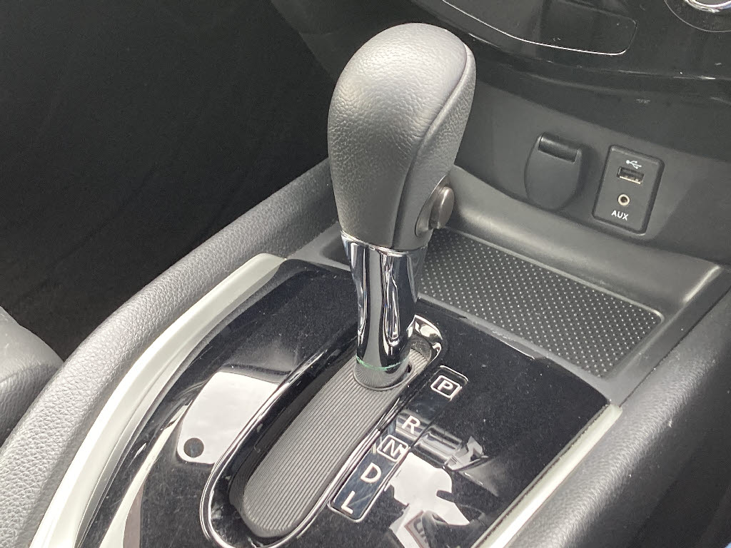 ニッサン エクストレイル 20X HYBRID 4WD