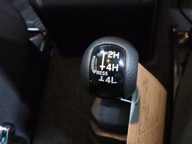 スズキ ジムニーノマド FC