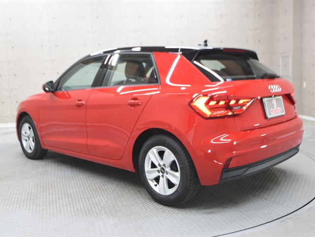 アウディ ｱｳﾃﾞｨ A1 ｽﾎﾟｰﾂﾊﾞｯｸ 25TFSI