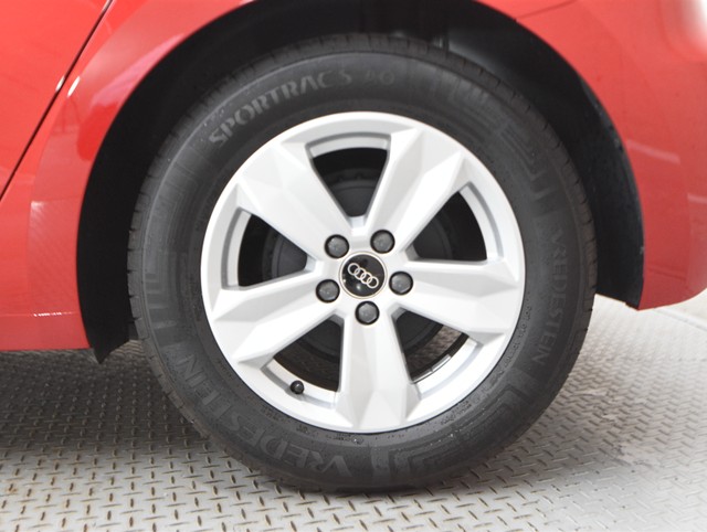 アウディ ｱｳﾃﾞｨ A1 ｽﾎﾟｰﾂﾊﾞｯｸ 25TFSI