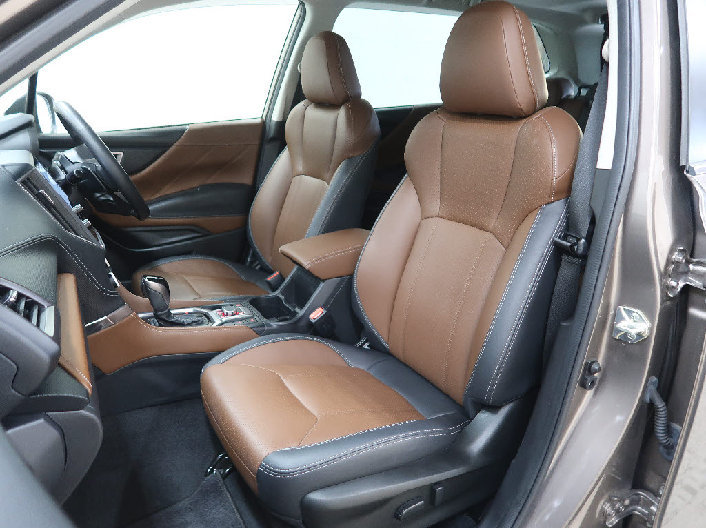 スバル フォレスター アバンス