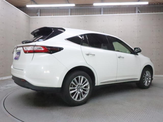 トヨタ ハリアー プログレス