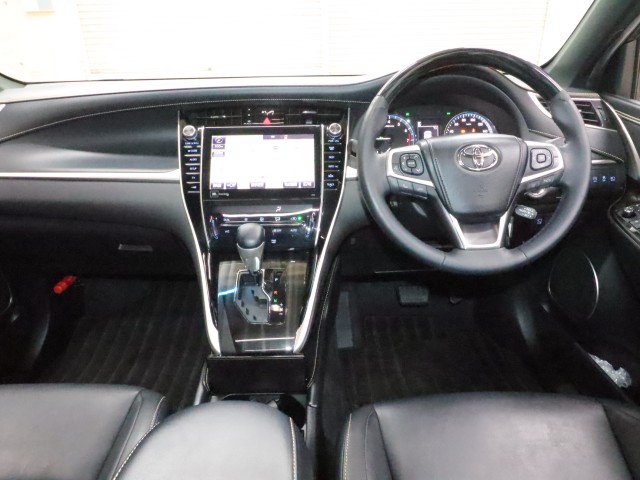 トヨタ ハリアー プログレス