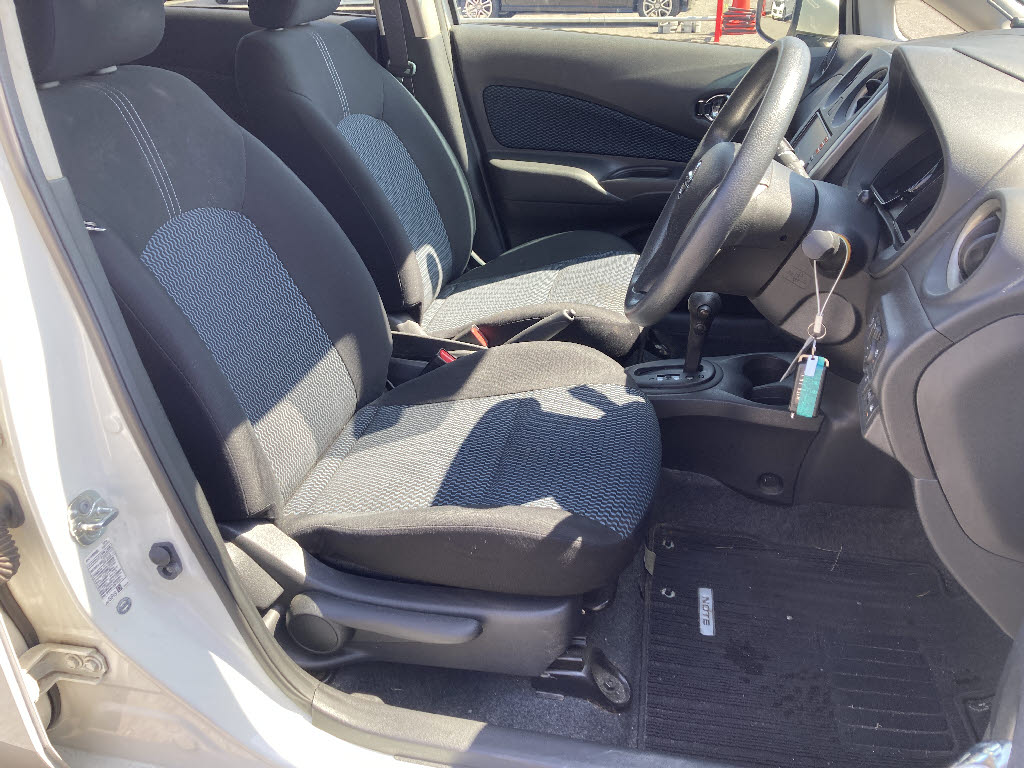 ニッサン ノート X