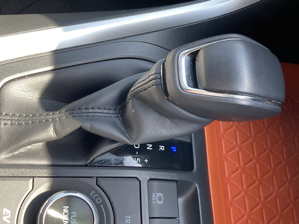 トヨタ ＲＡＶ－４ ｱﾄﾞﾍﾞﾝﾁｬｰHV 4WD