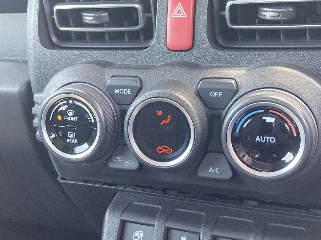 スズキ ジムニーＷ 4WD XC