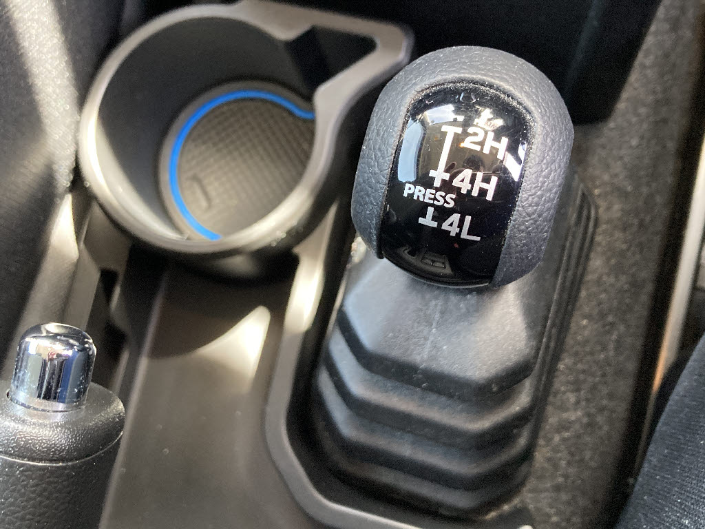 スズキ ジムニーＷ 4WD XC