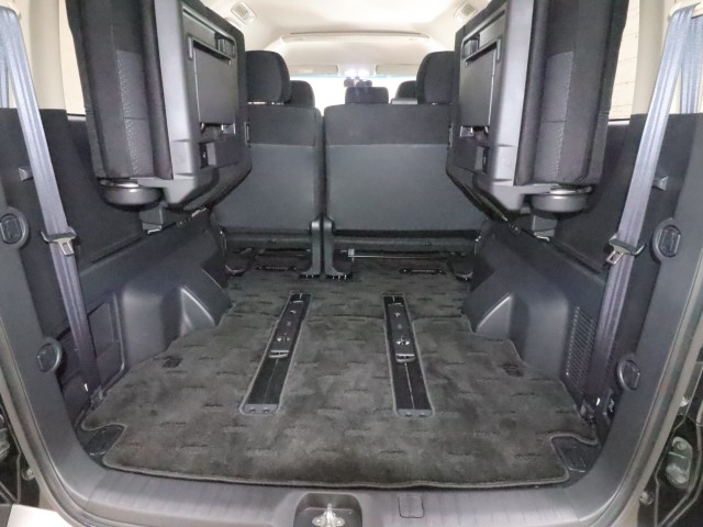 三菱 デリカＤ：５ Dパワーパッケージ