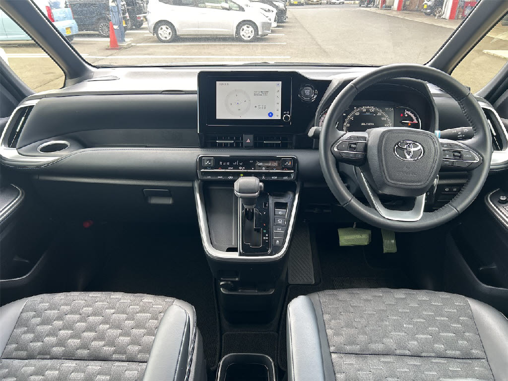 トヨタ ヴォクシー 2.0S-Z