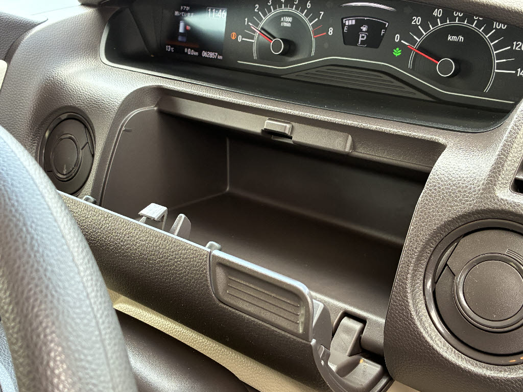 ホンダ Ｎ　ＢＯＸ G Lﾎﾝﾀﾞｾﾝｼﾝｸﾞ 4WD