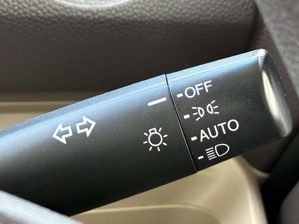 ホンダ Ｎ　ＢＯＸ G Lﾎﾝﾀﾞｾﾝｼﾝｸﾞ 4WD