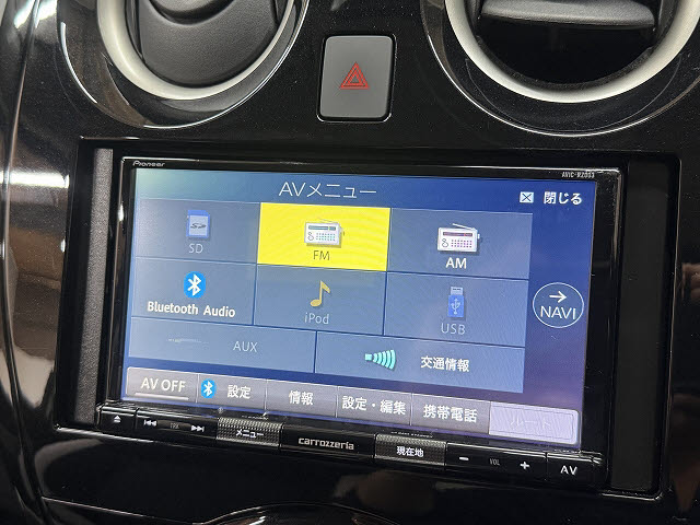 ニッサン ノート e-POWER B