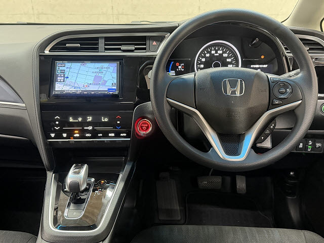 ホンダ シャトル ホンダセンシング