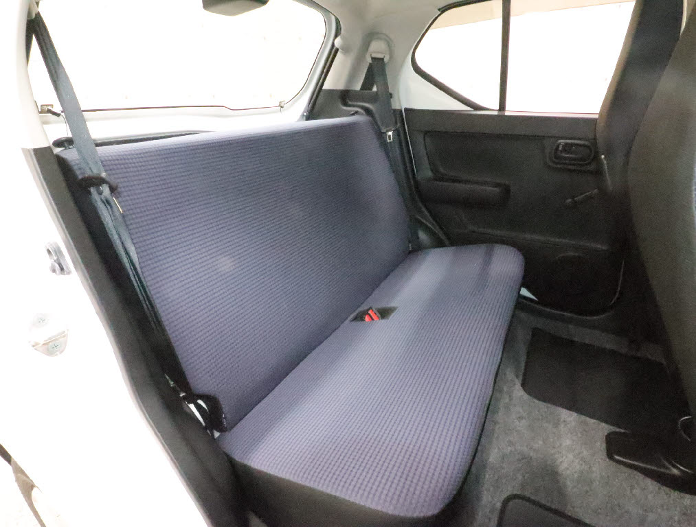 スズキ アルト Ｆ