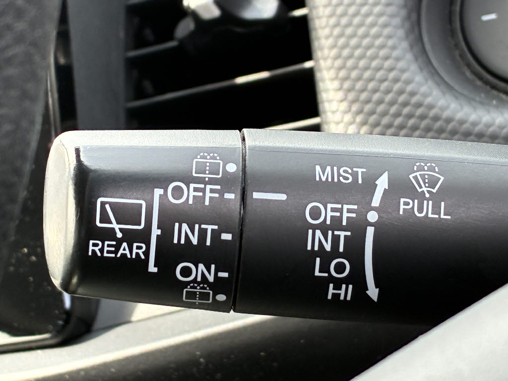 ホンダ フィット ﾍﾞｰｼｯｸ 4WD