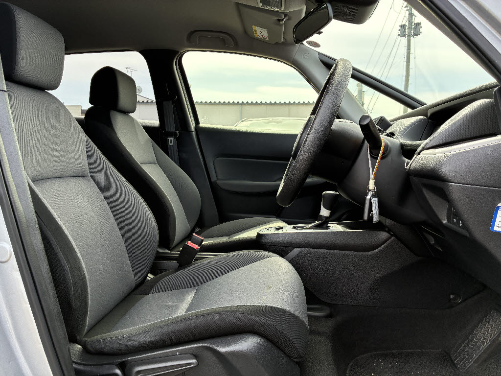 ホンダ フィット ﾍﾞｰｼｯｸ 4WD