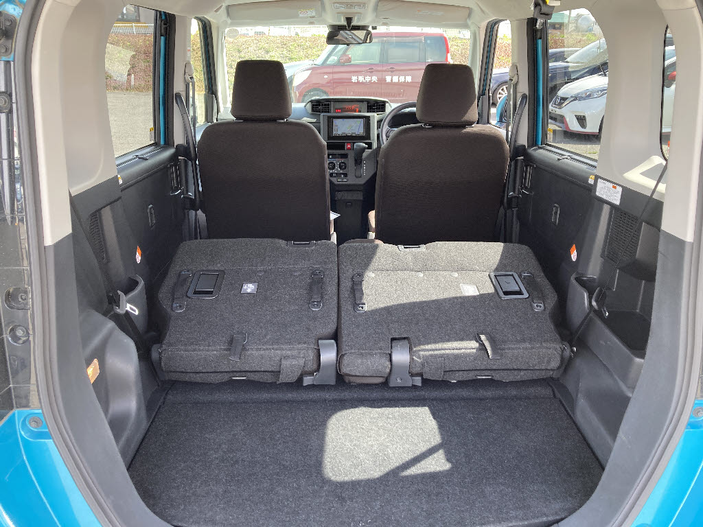 トヨタ ルーミー X 4WD