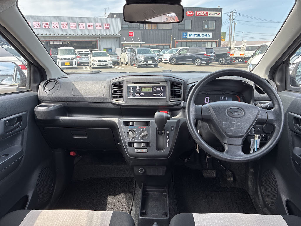 ダイハツ ミライース L SA3 4WD