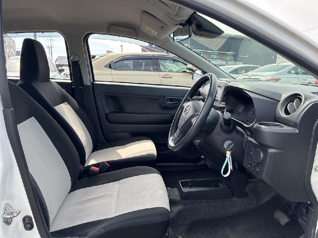 ダイハツ ミライース L SA3 4WD