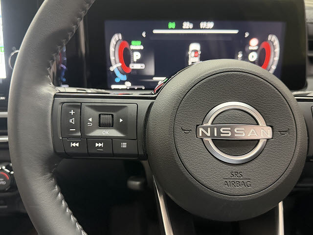 ニッサン オーラ G