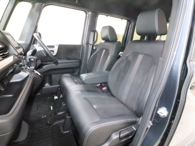 ホンダ Ｎ　ＢＯＸカスタム 特L・ﾀｰﾎﾞｽﾀｲﾙ+ﾌﾞﾗｯｸ