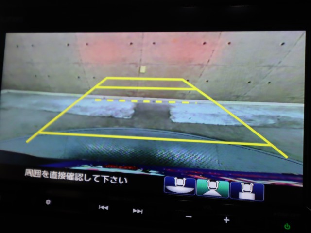 ホンダ Ｎ　ＢＯＸカスタム 特L・ﾀｰﾎﾞｽﾀｲﾙ+ﾌﾞﾗｯｸ