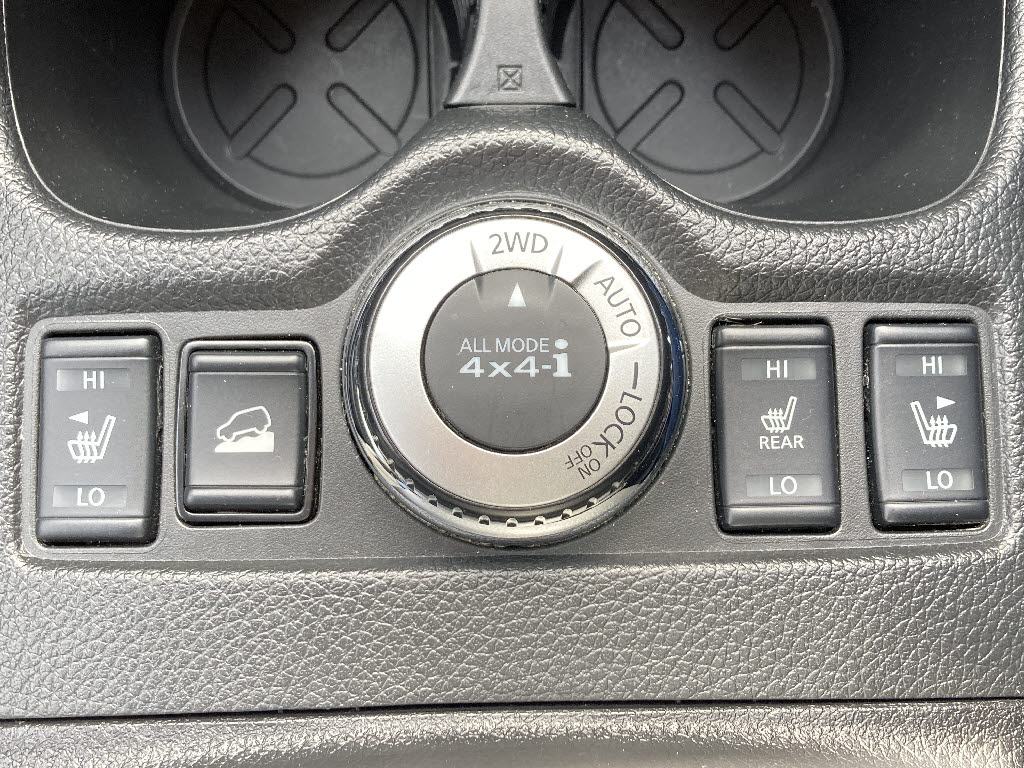 ニッサン エクストレイル 20Xi Vｾﾚｸｼｮﾝ