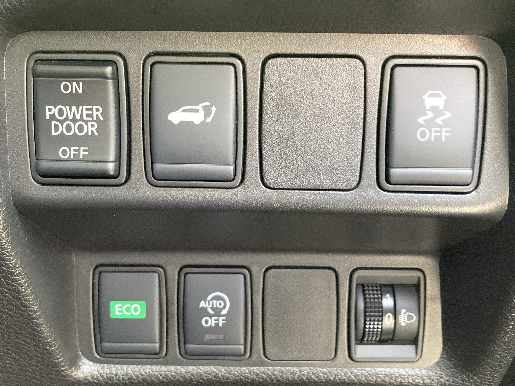 ニッサン エクストレイル 20Xi Vｾﾚｸｼｮﾝ