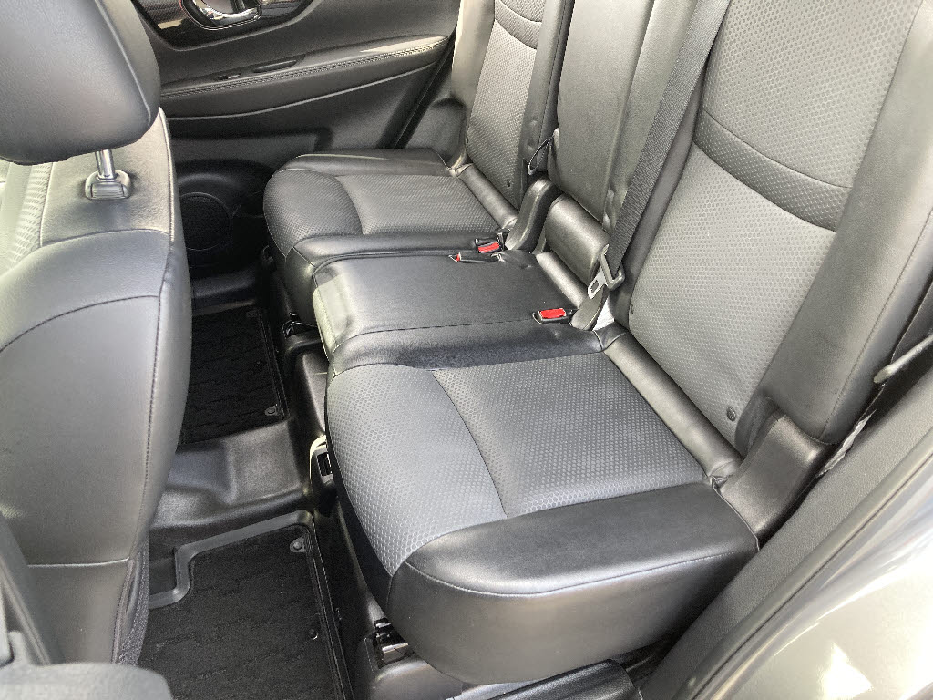 ニッサン エクストレイル 20Xi Vｾﾚｸｼｮﾝ