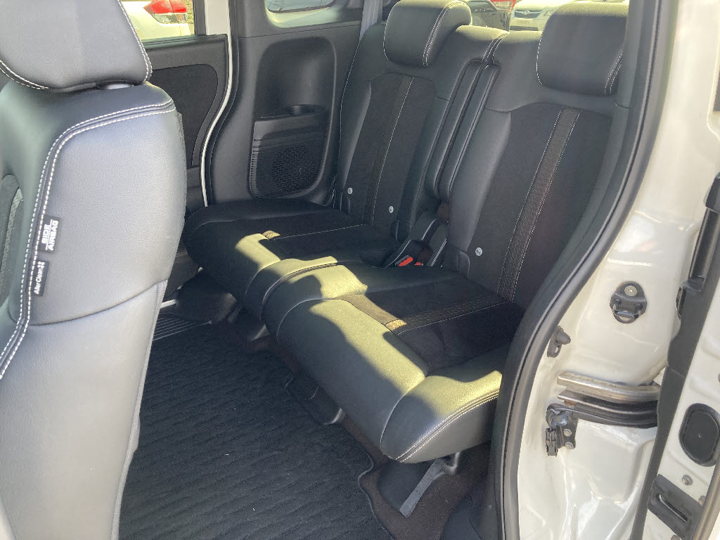 ホンダ Ｎ　ＢＯＸカスタム G-Lﾀｰﾎﾞ ﾎﾝﾀﾞｾﾝｼﾝｸﾞ 4WD