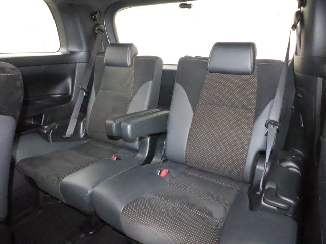 トヨタ アルファード Ｓタイプゴールド