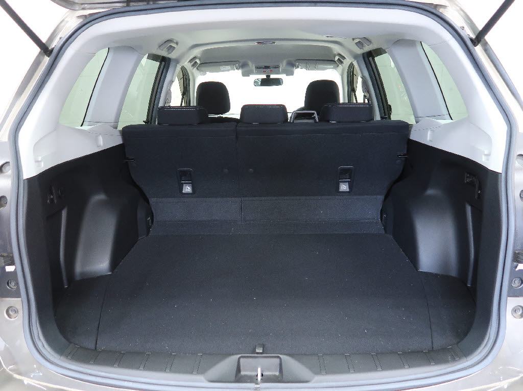 スバル フォレスター 2.0i-Lｱｲｻｲﾄ