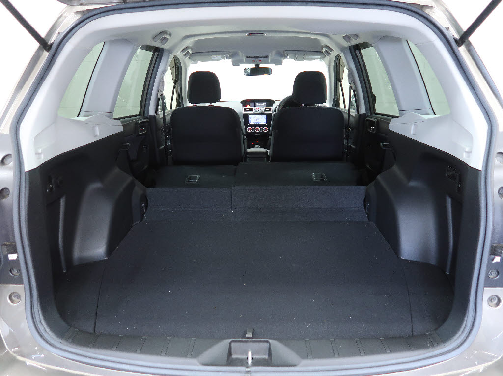 スバル フォレスター 2.0i-Lｱｲｻｲﾄ