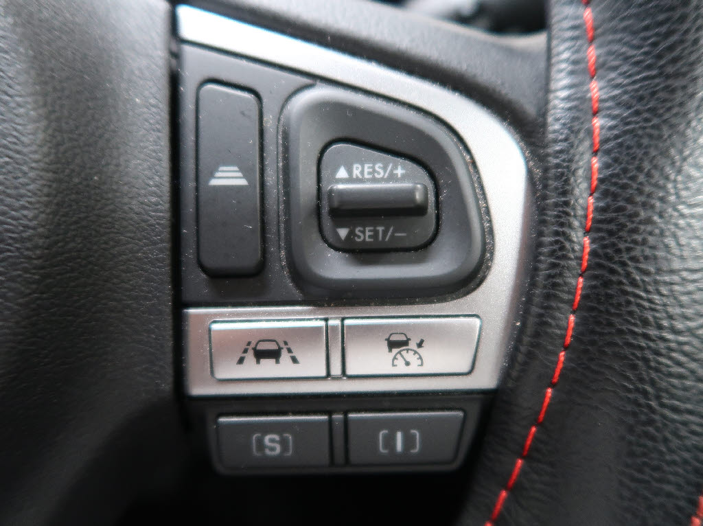 スバル フォレスター 2.0i-Lｱｲｻｲﾄ