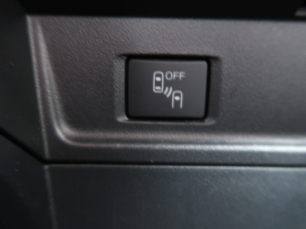 スバル フォレスター 2.0i-Lｱｲｻｲﾄ