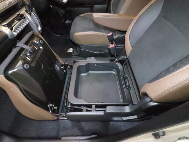 スズキ クロスビー ＭＺ