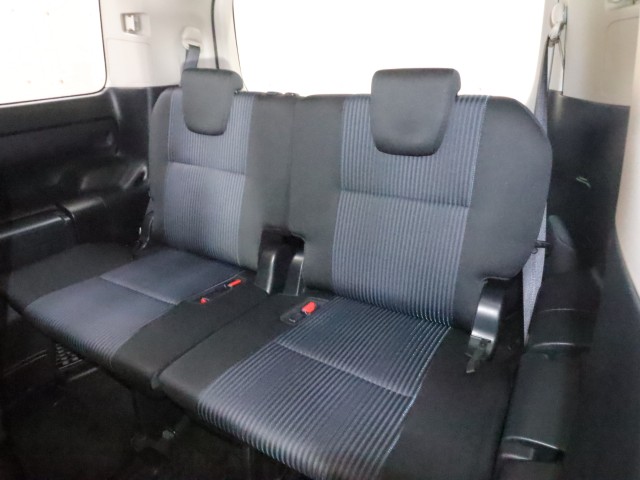 トヨタ ヴォクシー ZSキラメキ