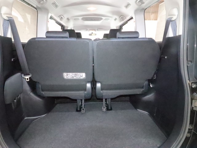 トヨタ ヴォクシー ZSキラメキ