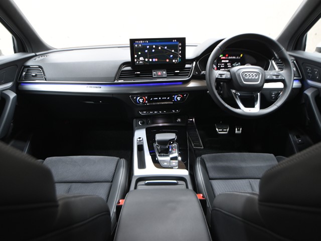 アウディ ｱｳﾃﾞｨ Q5 40TDiｸﾜﾄﾛSﾗｲﾝ