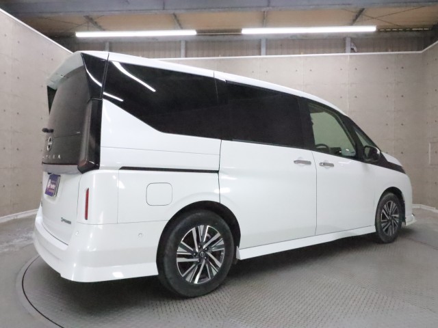 ニッサン セレナ e-POWER ﾊｲｳｪｲｽﾀｰV