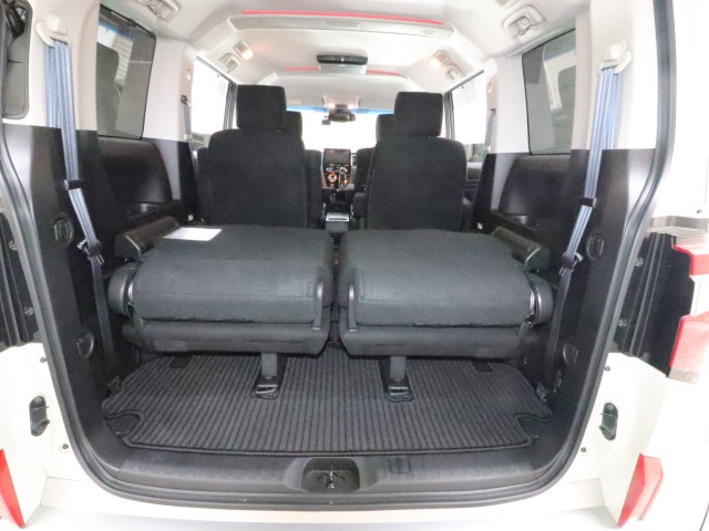 三菱 デリカＤ：５ P