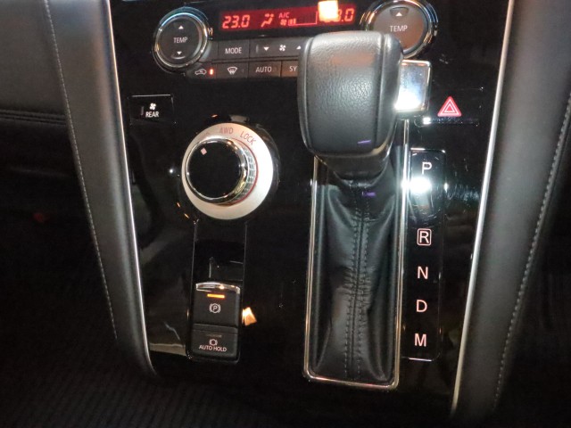 三菱 デリカＤ：５ P