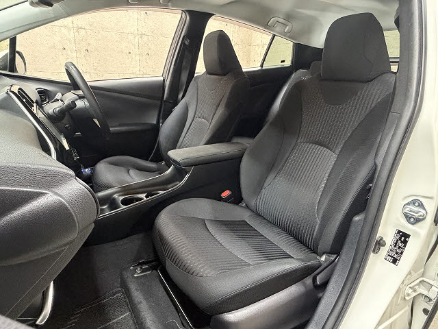 トヨタ プリウス Sｾｰﾌﾃｨﾌﾟﾗｽ