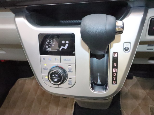 ダイハツ キャスト ｽﾀｲﾙX ﾘﾐﾃｯﾄﾞSAⅢ