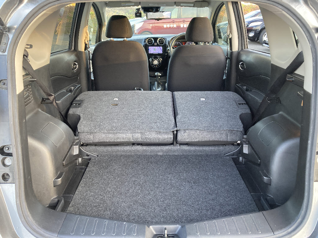 ニッサン ノート X FOURｽﾏｰﾄｾｰﾌﾃｨｴﾃﾞｨｼｮﾝ 4WD