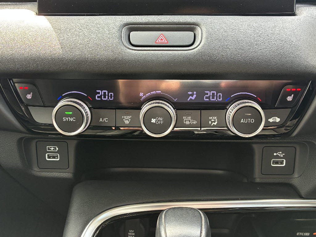 ホンダ ヴェゼルＨＶ E:HEV Z 4WD