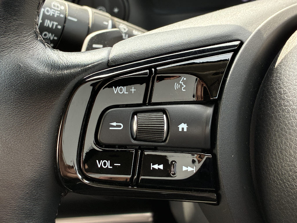 ホンダ ヴェゼルＨＶ E:HEV Z 4WD