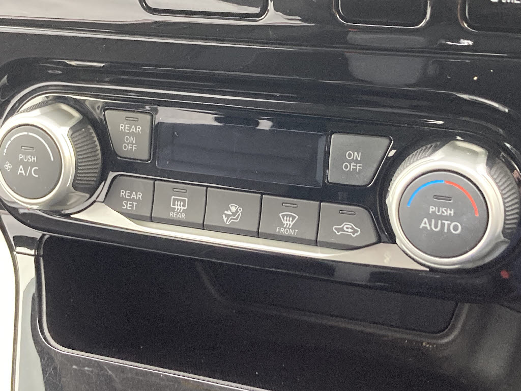 ニッサン セレナ ﾊｲｳｪｲｽﾀｰ 4WD