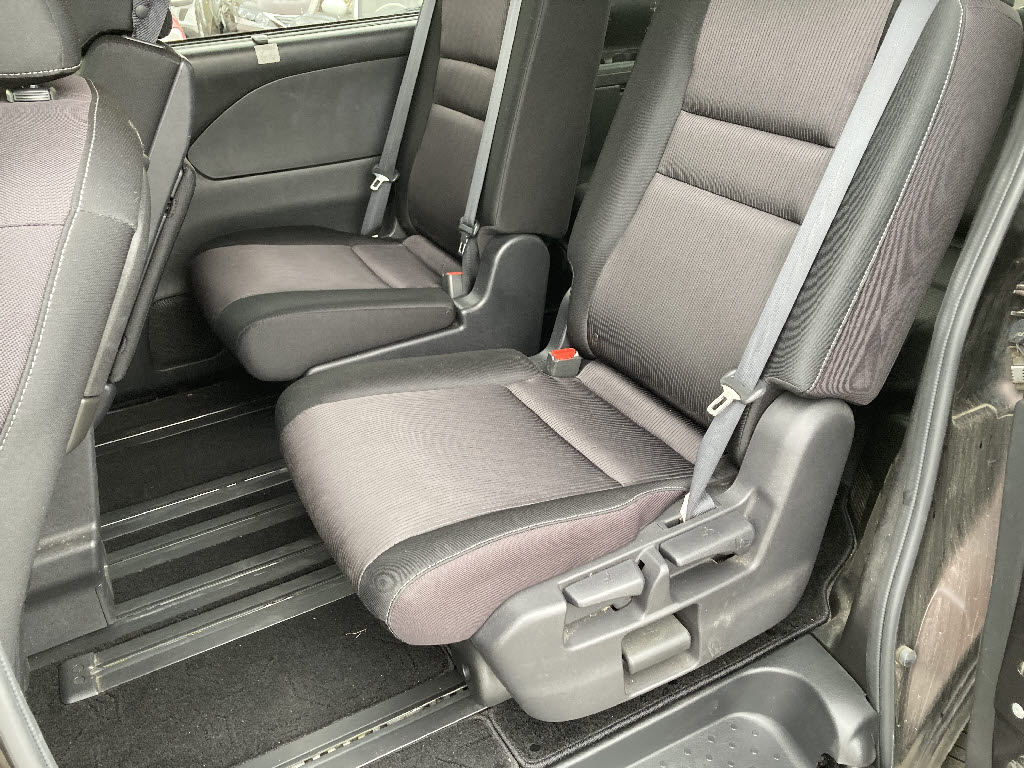 ニッサン セレナ ﾊｲｳｪｲｽﾀｰ 4WD