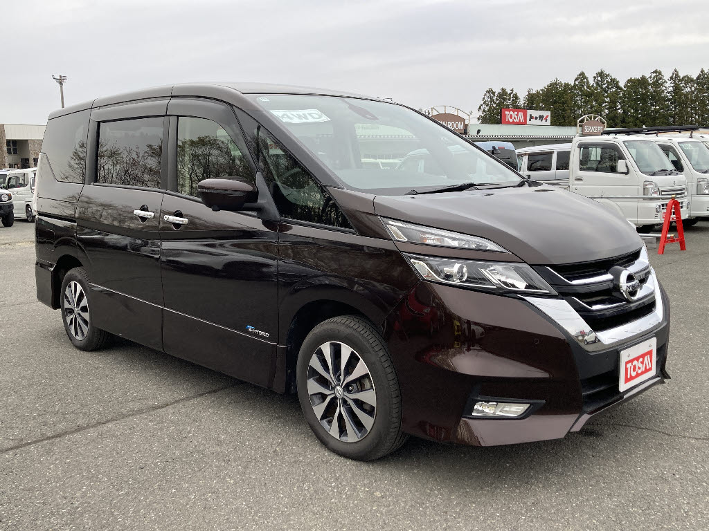 ニッサン セレナ ﾊｲｳｪｲｽﾀｰ 4WD